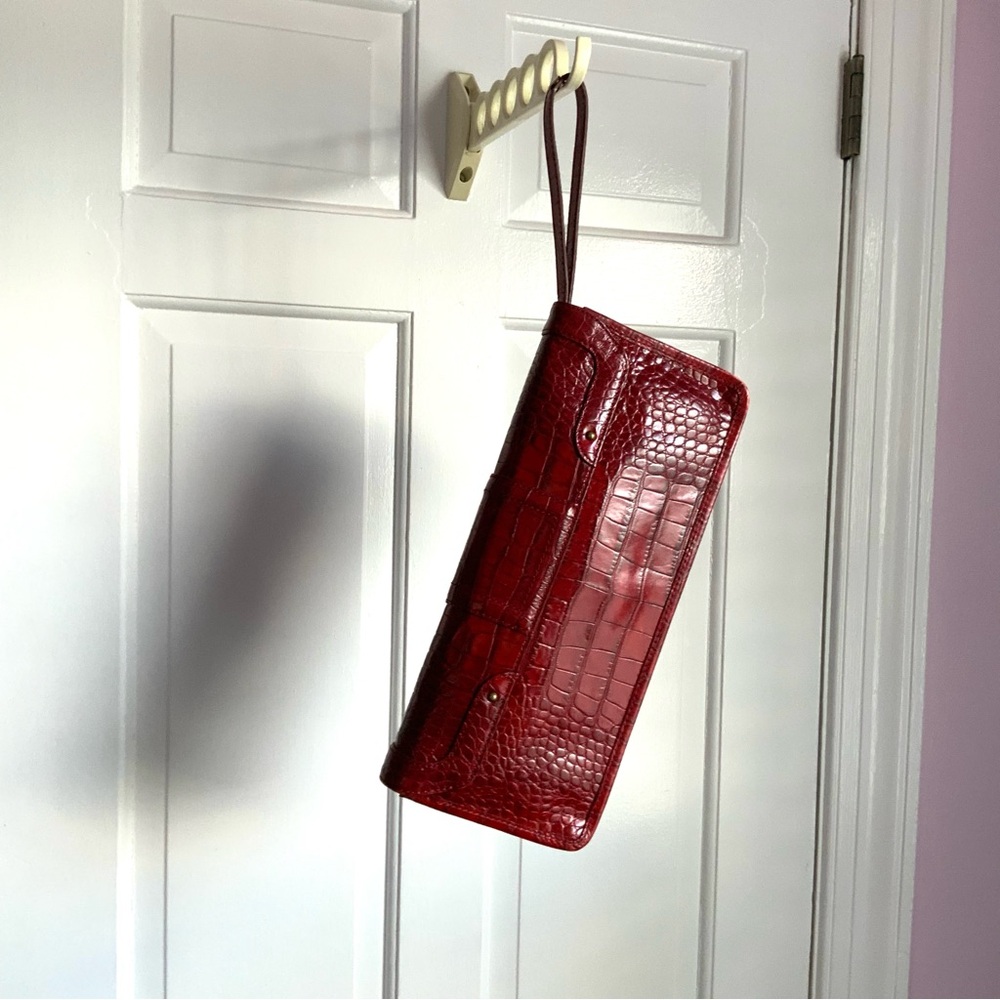 Cole Haan Elegant Red Crocodile-Embossed Leather Clutch - Picture 2 of 7
